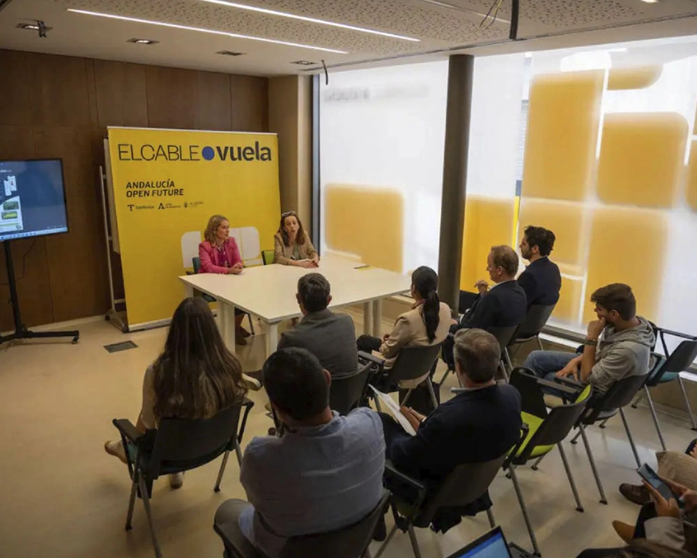 Fotografía de emprendedores en El Cable - Andalucía Open Future