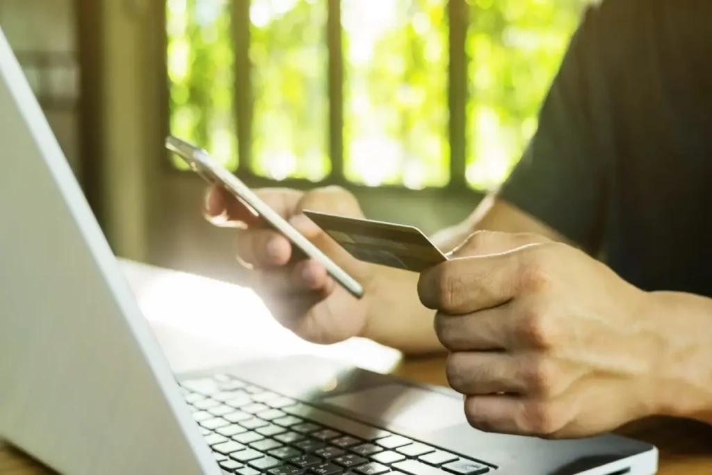 Descubre cómo gestionar tus cuentas bancarias, hacer transacciones y resolver problemas comunes.